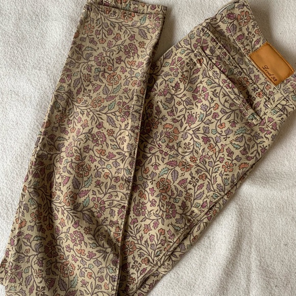 Level 99 floral fall pattern jeans size 27 - Picture 5 of 11